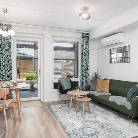 New Studio Apartment With Free Parking Kuopio Esterno foto